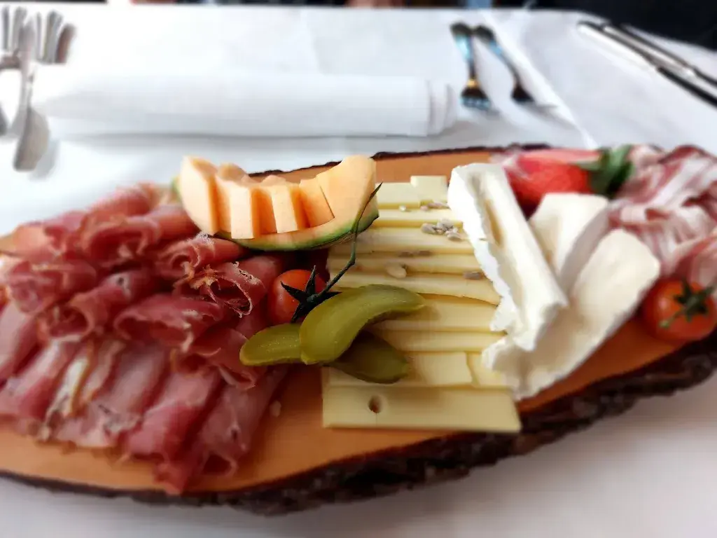 Menü_Gasthof zur Fennern_Brittnau_Bild_3