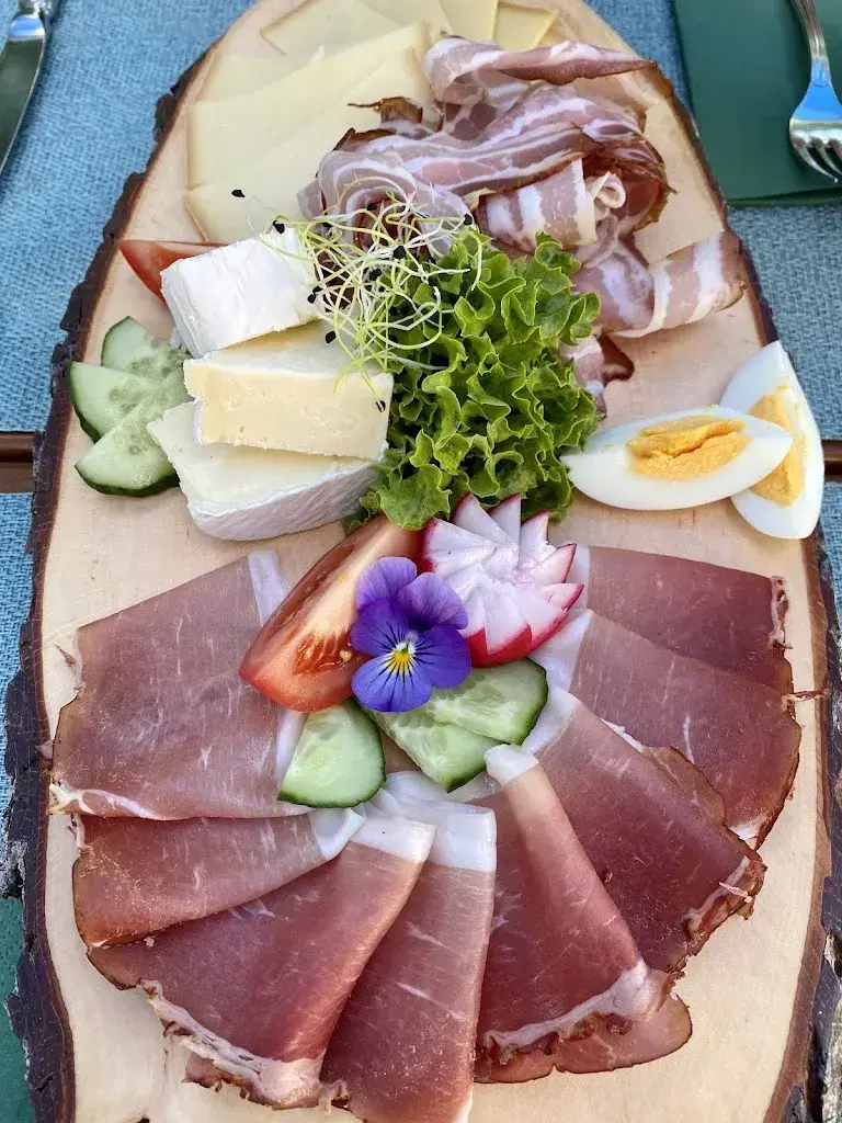 Menü_Gasthof zur Fennern_Brittnau_Bild_9