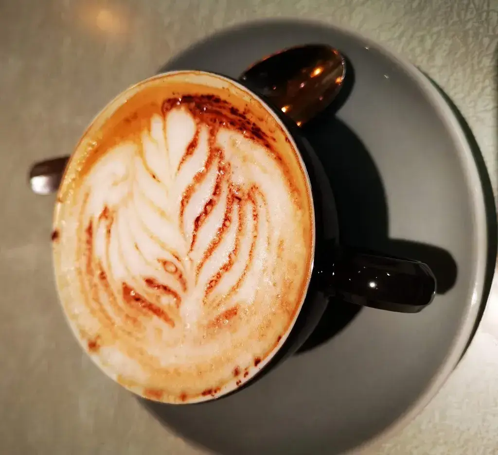 Stefano Marelli_Café des Pyrénées_Bern_review