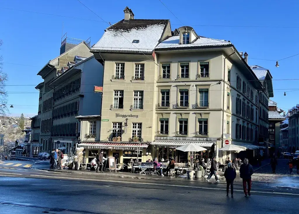 Christian Tohmé_Café des Pyrénées_Bern_review