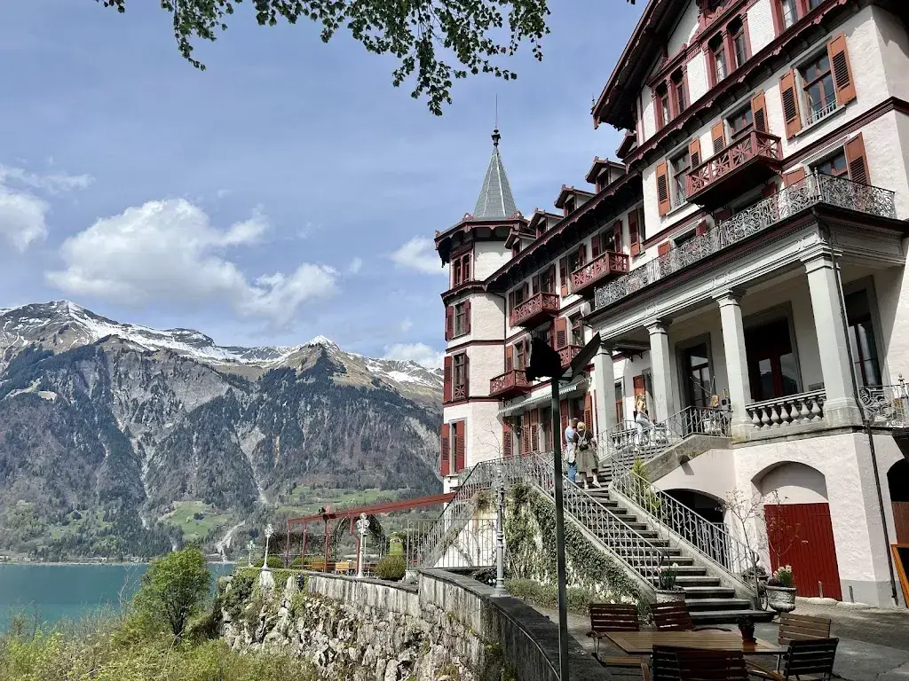 Nadine Andrea Jaeggi_Parkrestaurant Les Cascades_Brienz_Bewertung