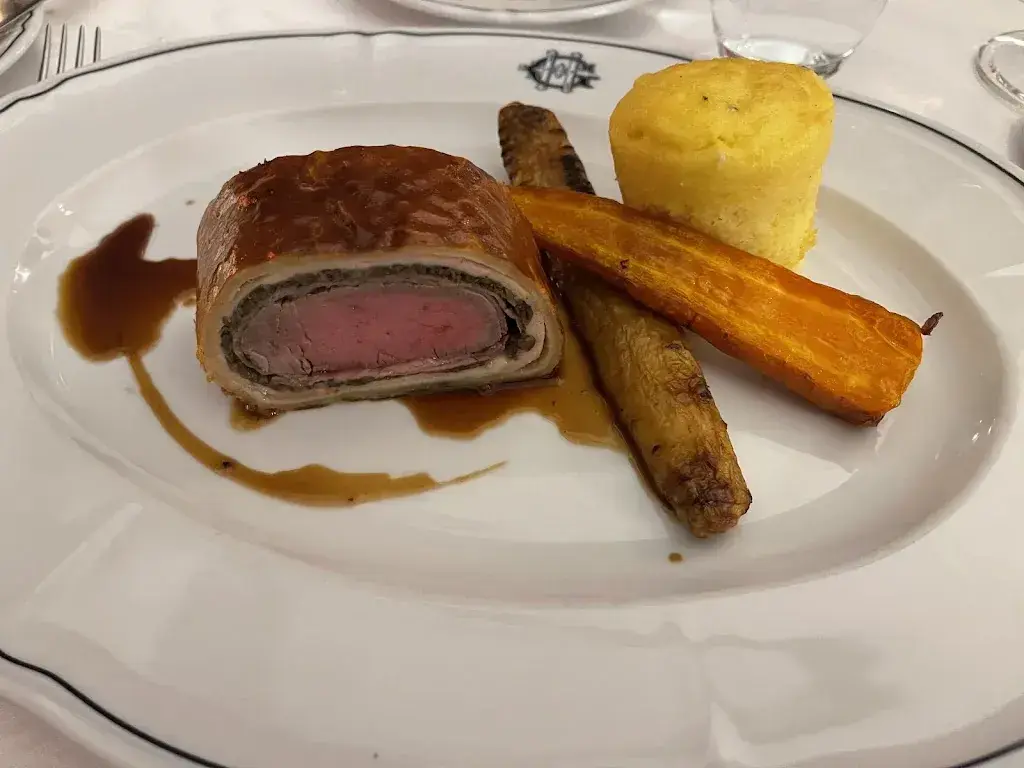 G. Gorvanichkul_Parkrestaurant Les Cascades_Brienz_Bewertung