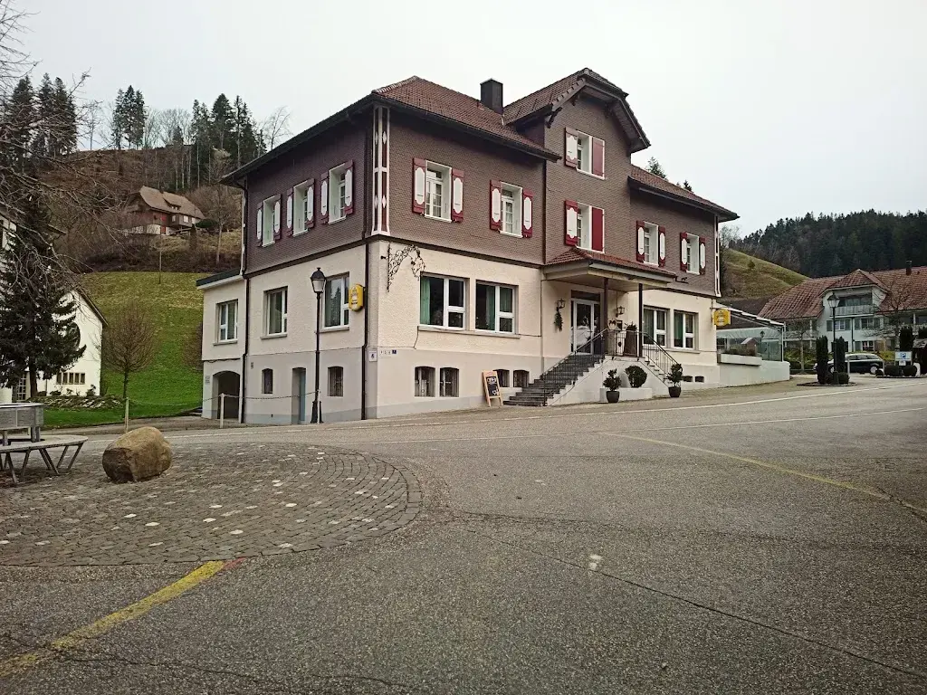 Harold Zürcher_Hirschen_Luthern_review