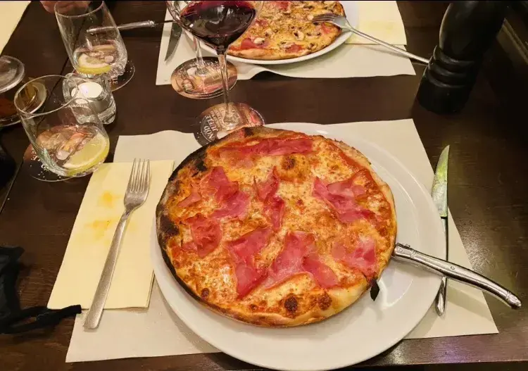 Menu_Falken, Pizzeria and Indian food_Gais_image_3