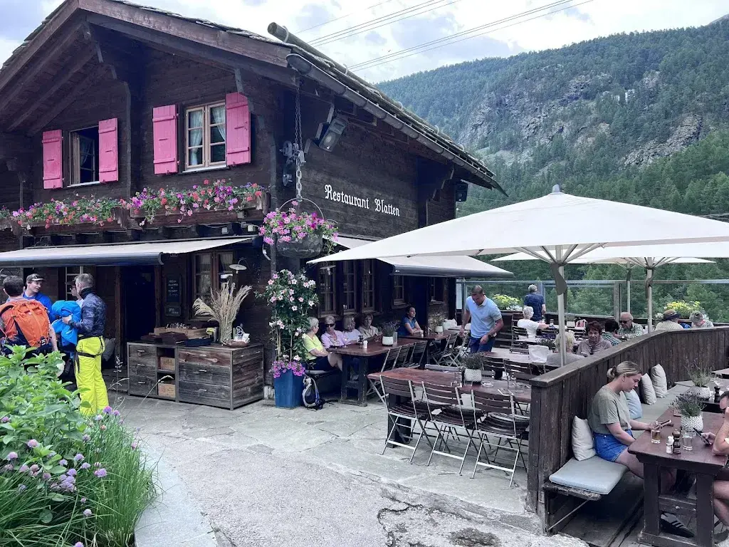 Jessica Gale_Bergrestaurant Blatten_Zermatt_review