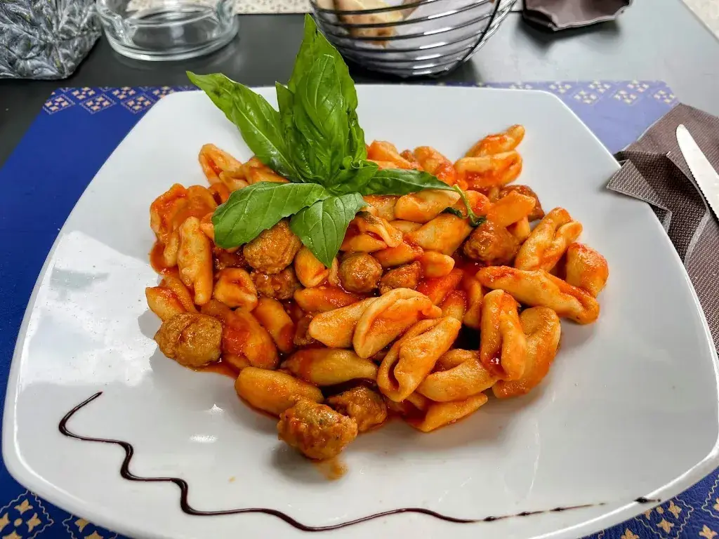 Aliza Brown_Marlò Ristorante Pizzeria by Vieux Valais Zermatt_Zermatt_review