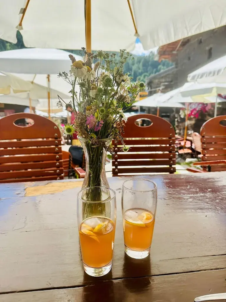 Menu_Restaurant Z'Mutt_Zermatt_image_7