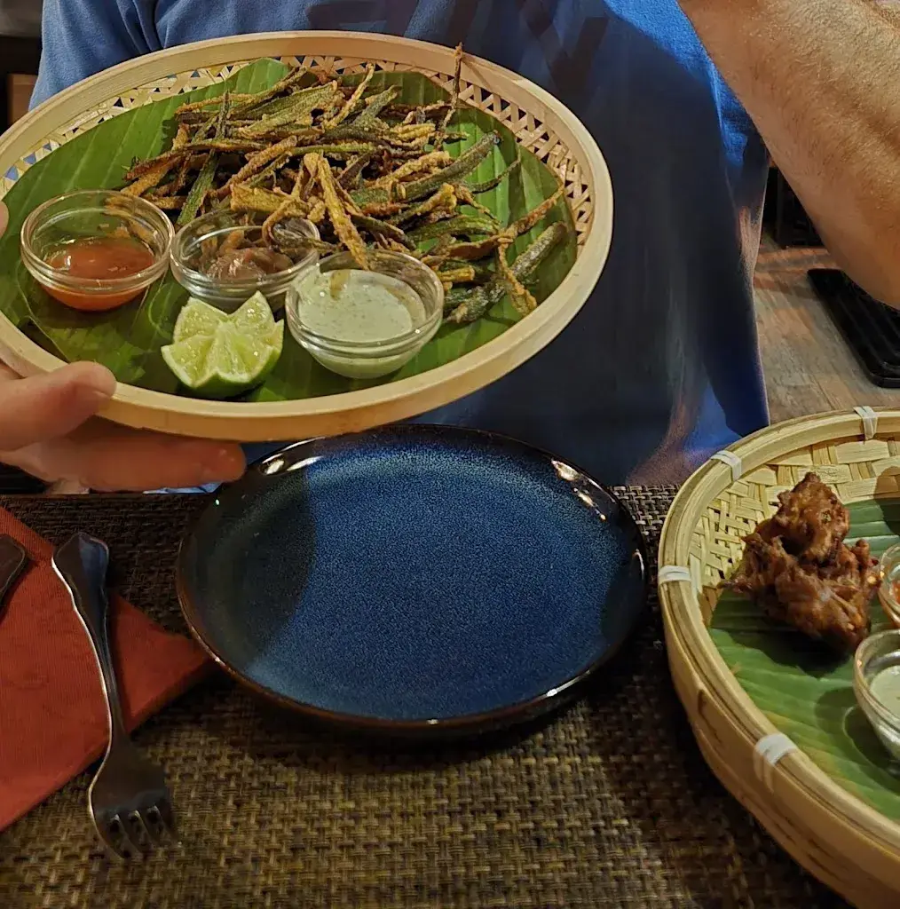 Svet Llama_Kingcoconut Restaurant &Bar_Altdorf_review