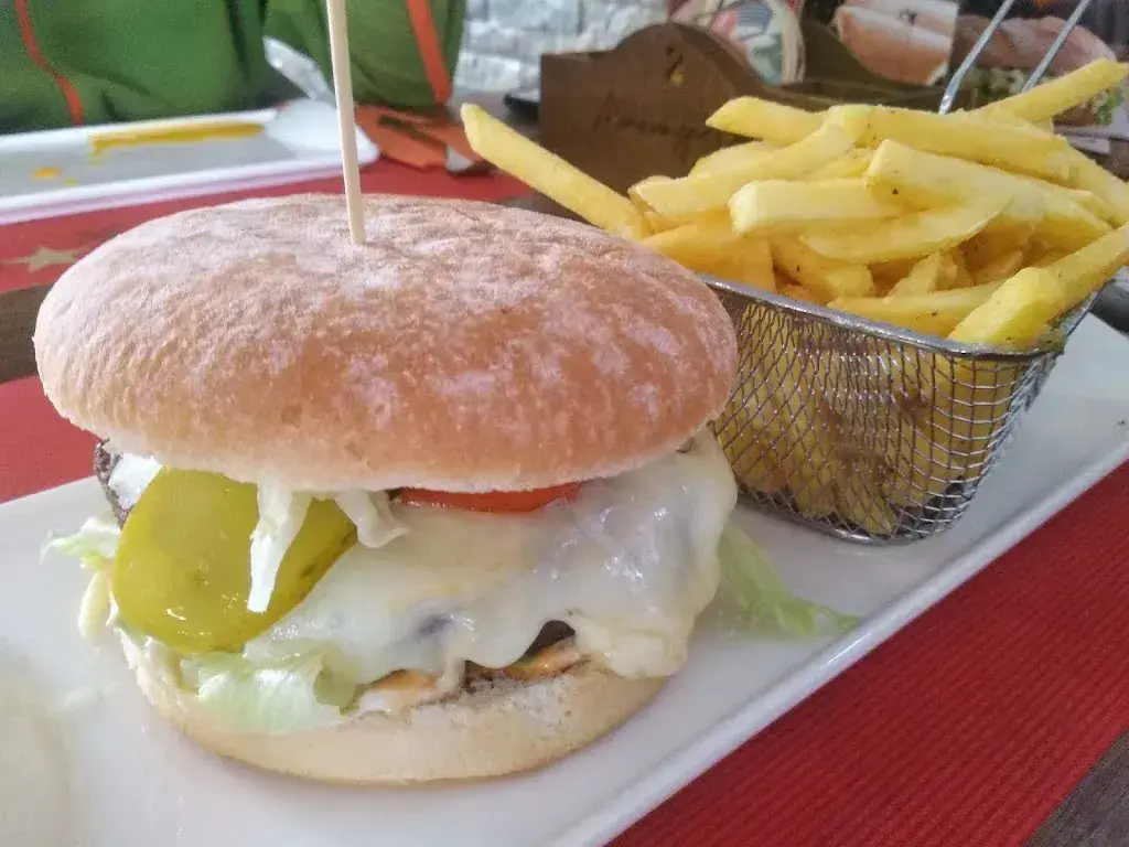 Menu_Cafe Restaurant Akaziengarten_Altdorf_image_2