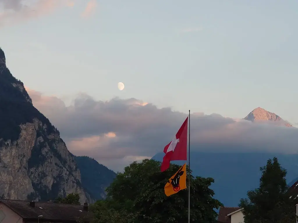 Cornelia Zgraggen_Angies Burgcafé_Attinghausen_review