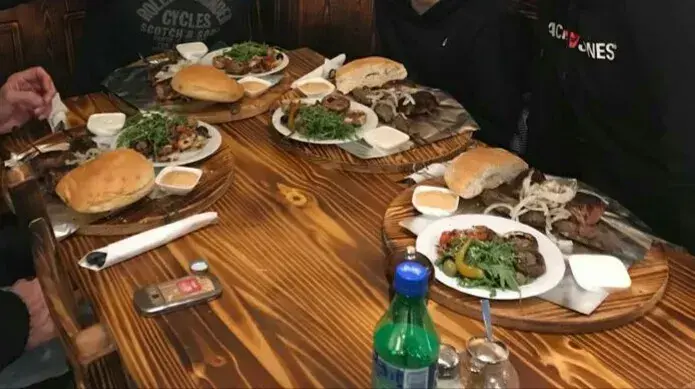 Menu_Barisa Pizzeria und Kebabhaus_Muotathal_image_3