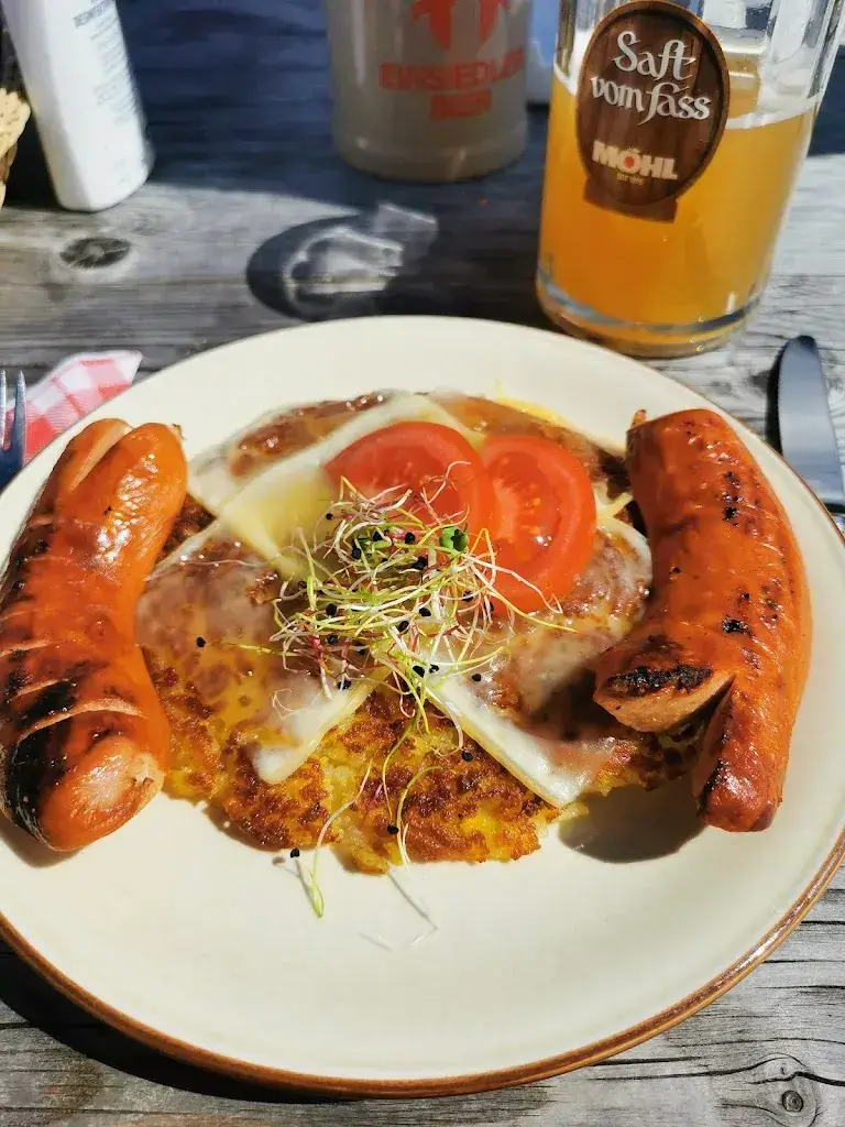 Aleksandra Fischli_Berggasthaus Glattalp_Bisisthal_avis