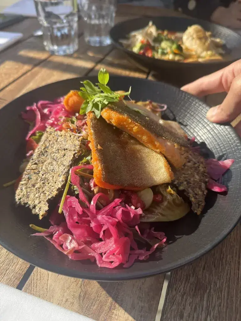 Phattaraphon “Boom” H._Yucatan Kitchen&Bar_Engelberg_review