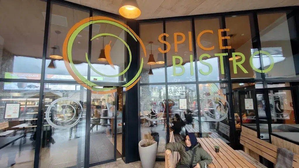 Pushkar Gokhale_Spice Bistro_Engelberg_recensione