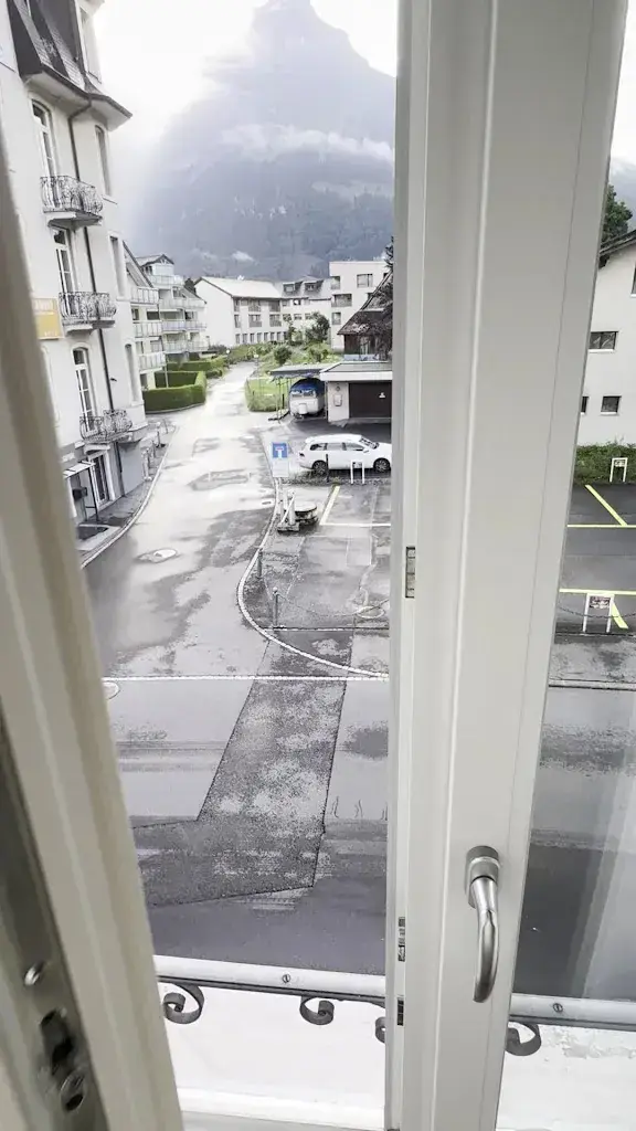 Nick G_GRAND Hostel&Bar_Engelberg_review