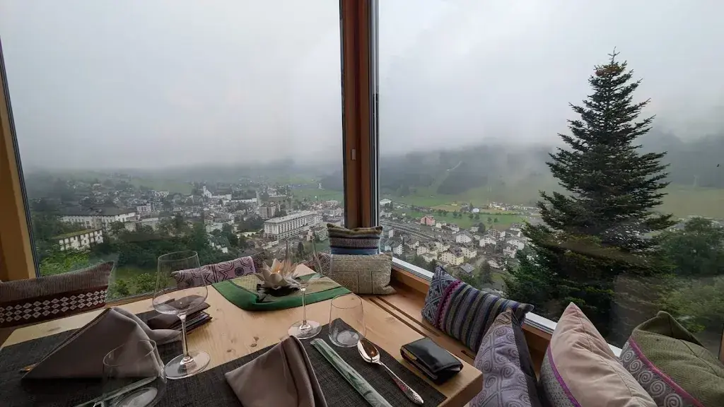 Chris D._Siam Thai Cuisine Restaurant_Engelberg_review