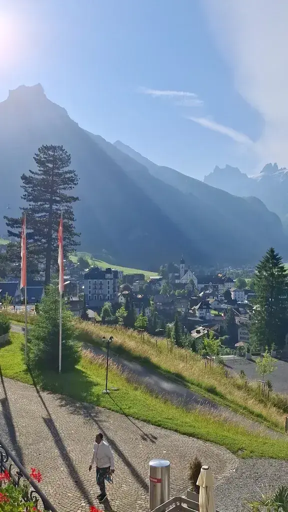 Rajdeep Chanda_Hotel Terrace_Engelberg_review