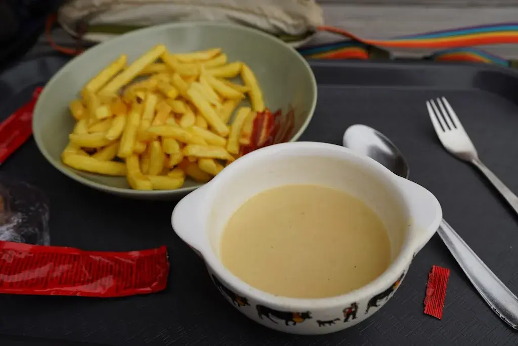 Amanda Weilenmann_Brunnihütte SAC_Engelberg_avis