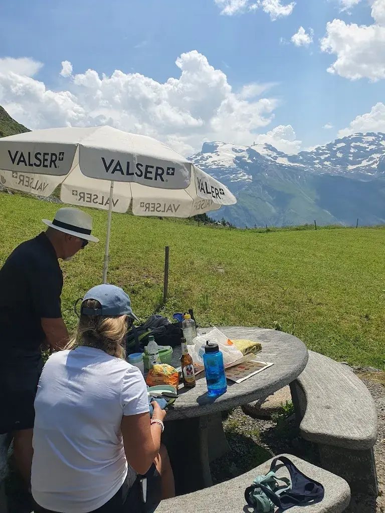 Phillippa Spring_Brunnihütte SAC_Engelberg_avis