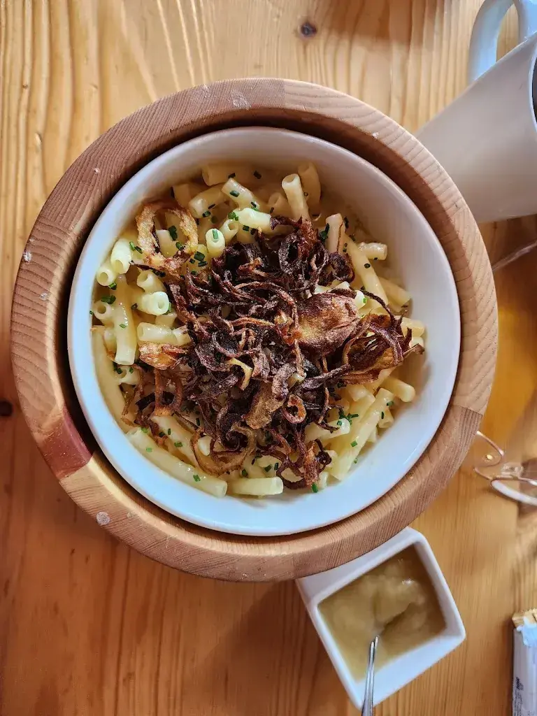 Katelyn Pennington_Restaurant Alp-Hittä_Andermatt_Bewertung