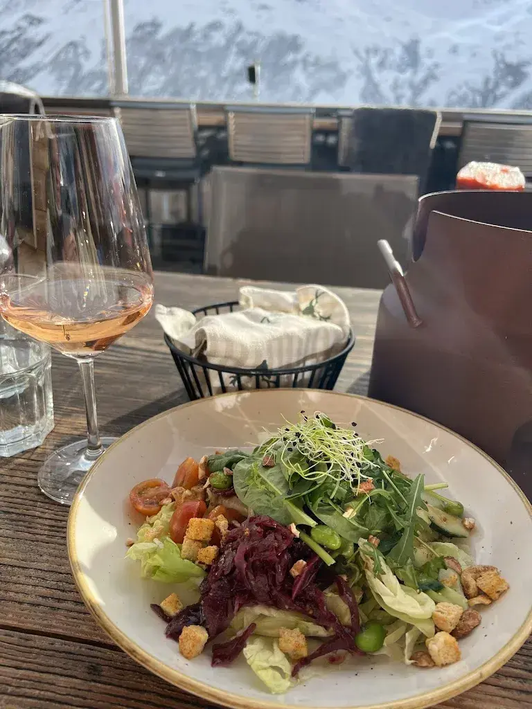 Arielle McCracken_Restaurant Alp-Hittä_Andermatt_Bewertung