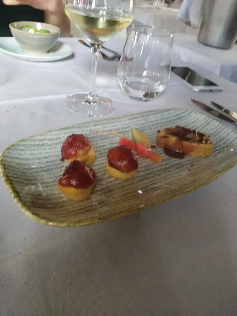 Menu_Hotel & Restaurant zum schwarzen Bären_Andermatt_image_3