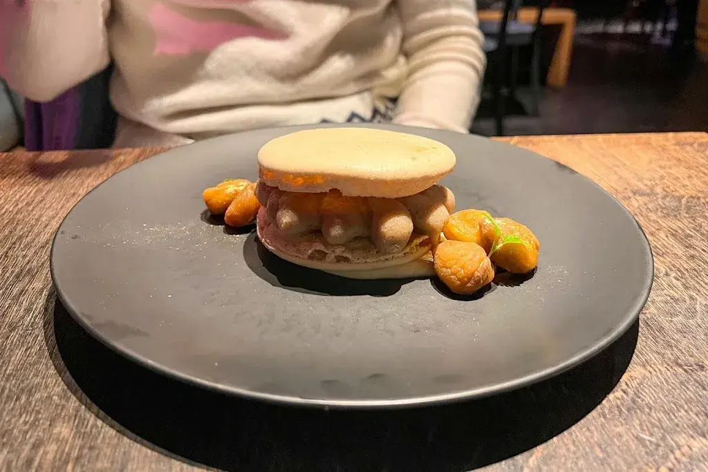 Krista Plociennik_Vierte Wand_Bern_review