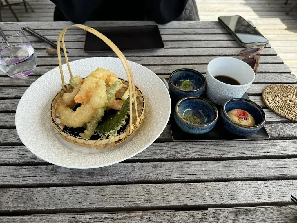 Menu_The Japanese at Gütsch on 2400 m_Andermatt_image_8