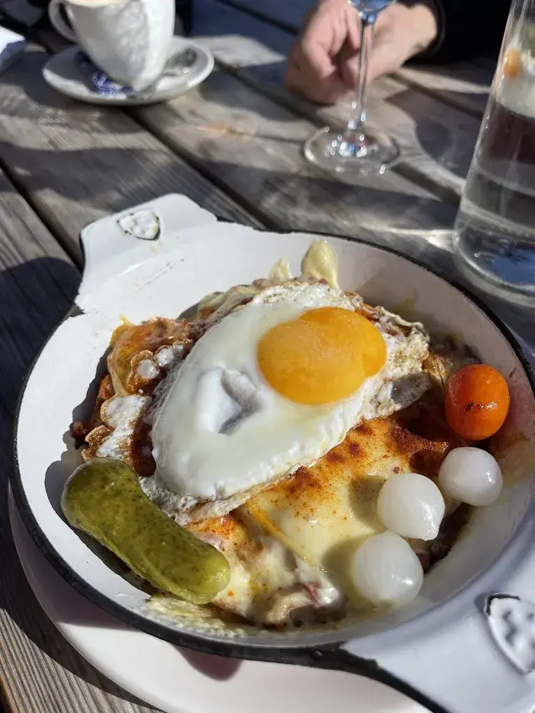 Iva M_Wachthuus_Andermatt_Bewertung