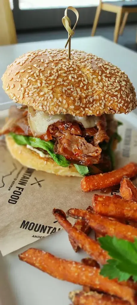 Menu_Aussichtsrestaurant Schneehüenerstock_Andermatt_immagine_5