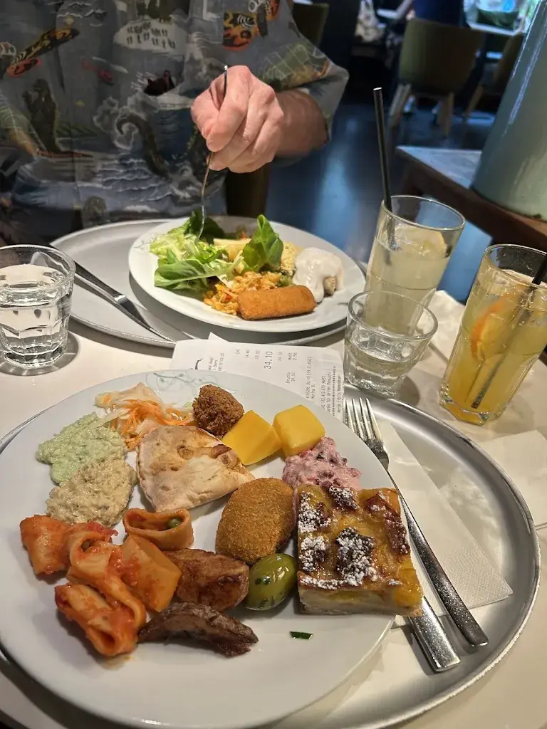 Catherine Smith_tibits Bern Gurtengasse_Bern_review