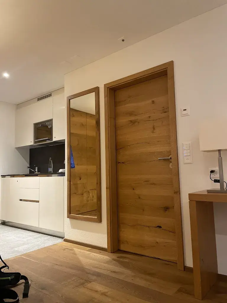 Reinhard Bergander_Hotel Crown_Andermatt_avis