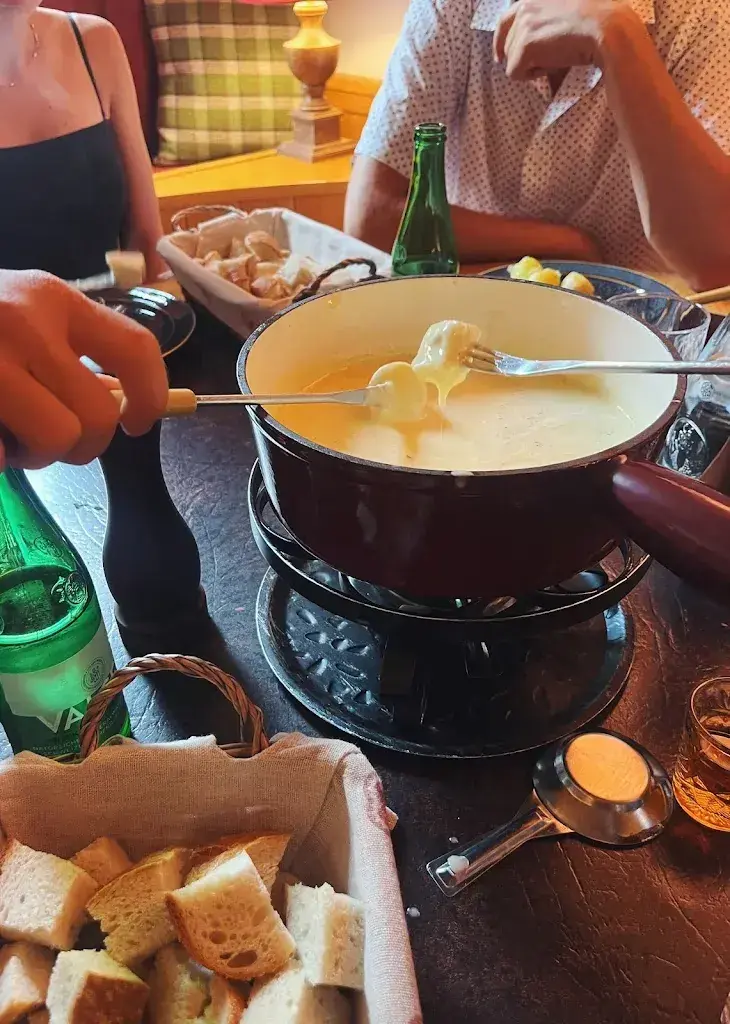 Menu_Fondue-Burg_Hospental_image_2