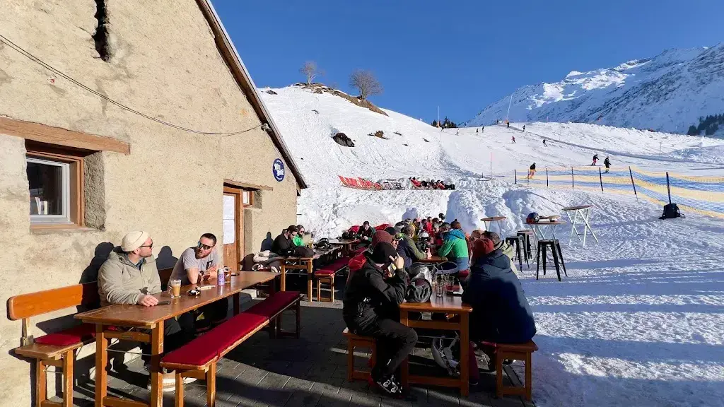 JamesD_Rüti Hütte Andermatt_Andermatt_Bewertung