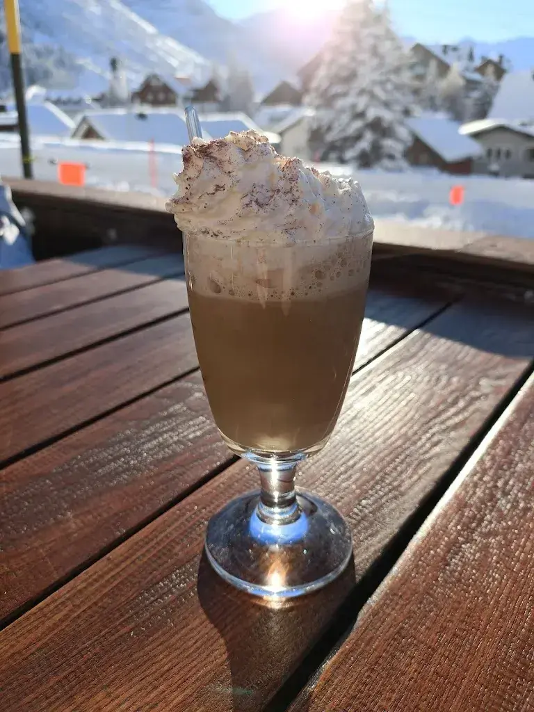 Remo_Biber Bar_Andermatt_avis