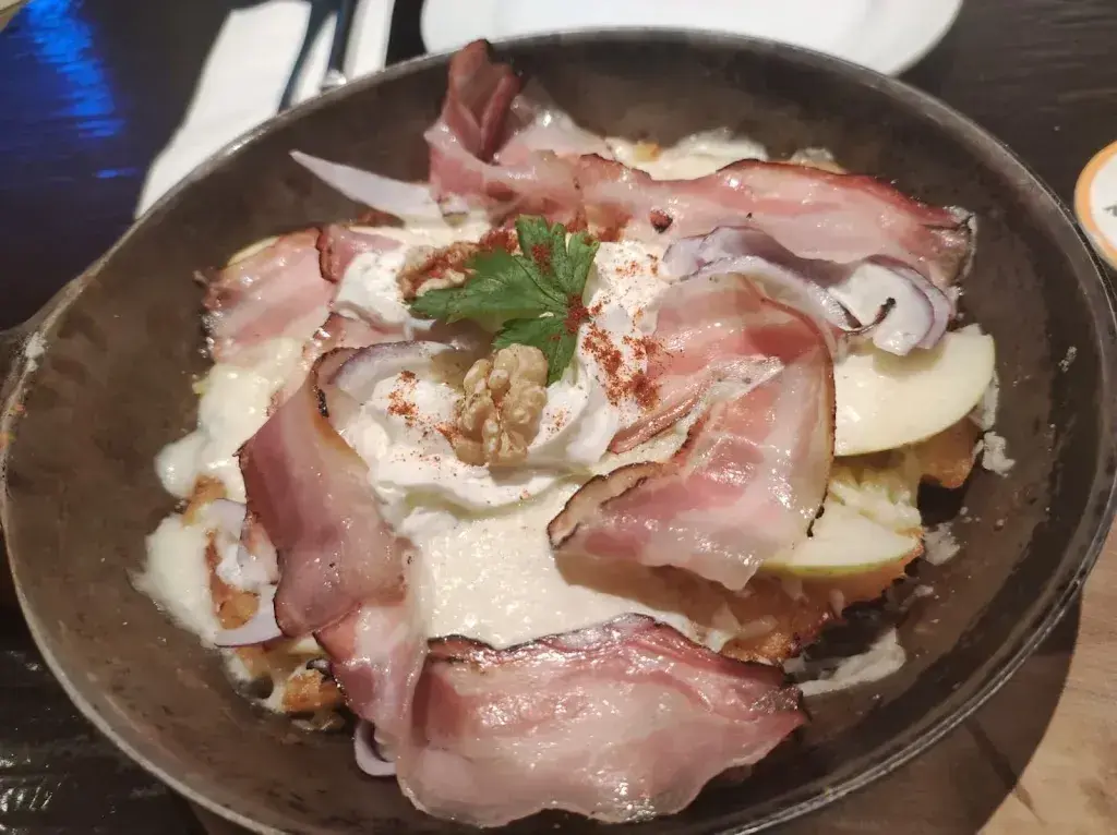 Ivan Boscolo_La Chica_Erstfeld_avis