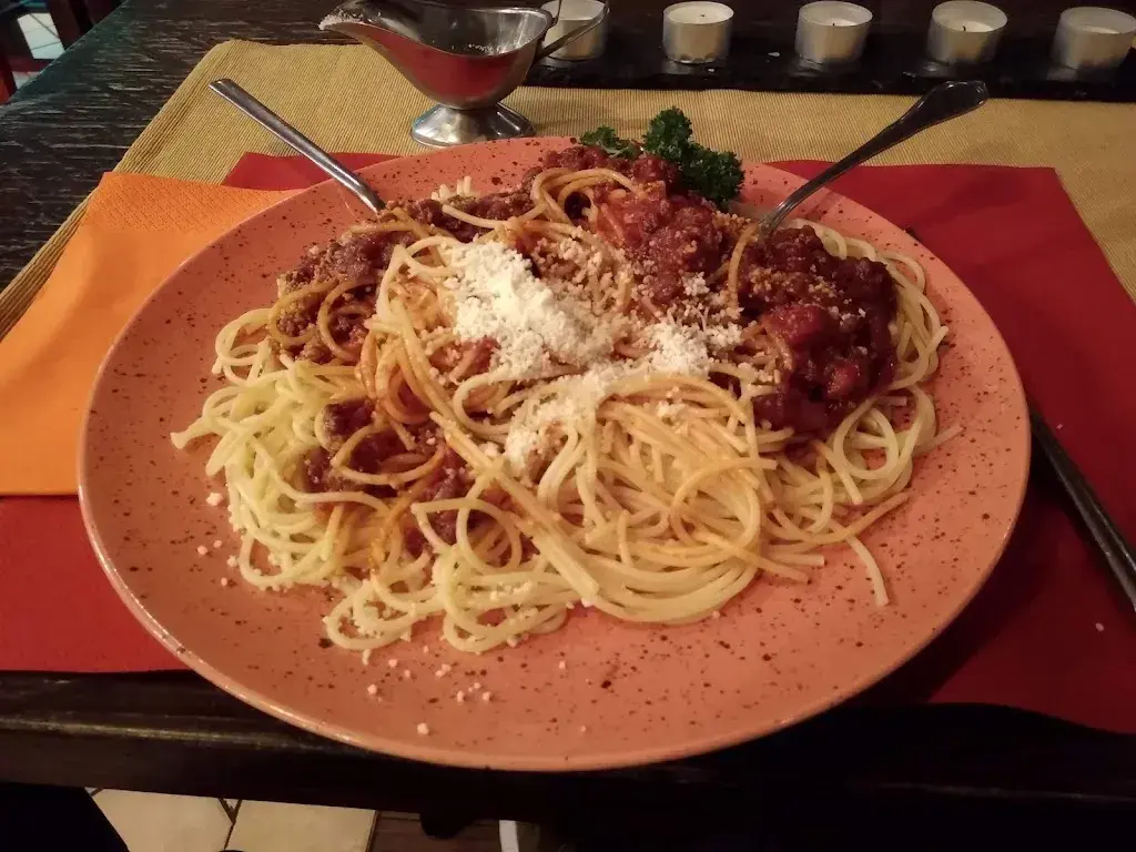 Kosta Balaouras_La Chica_Erstfeld_avis