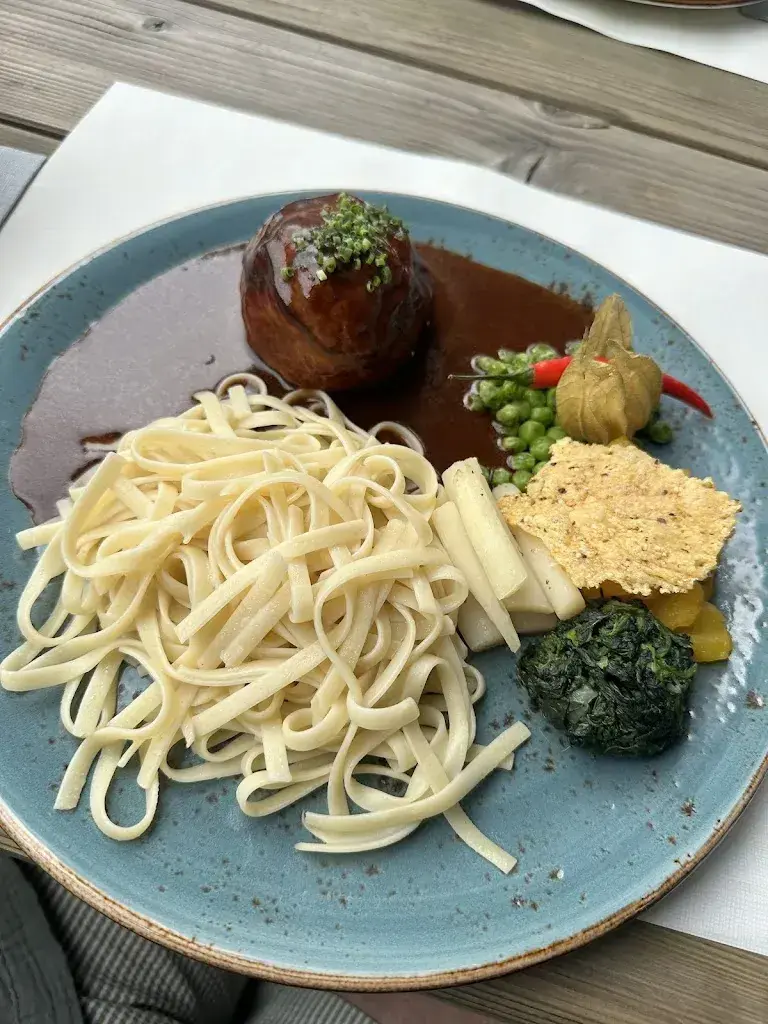 Alexander Bengel_Gasthaus Brückli_Schattdorf_review