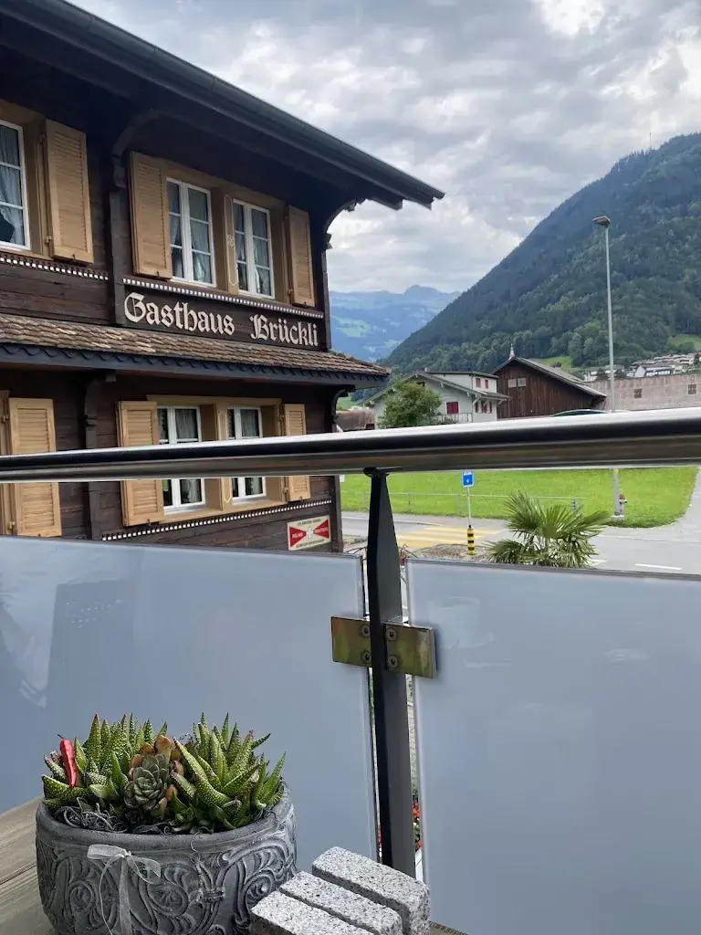 Sonne_Gasthaus Brückli_Schattdorf_review