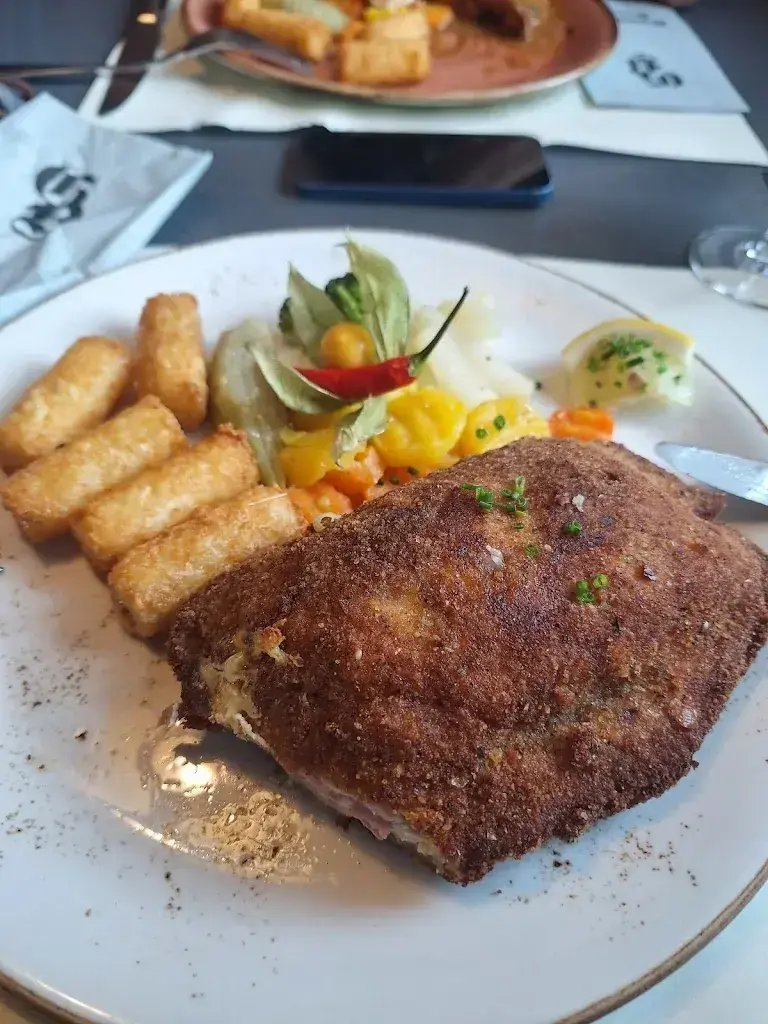 Jolly Co-operation!_Gasthaus Brückli_Schattdorf_review