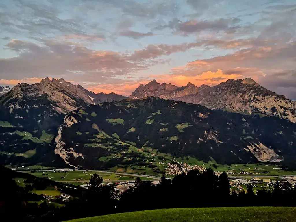 Max Raulff_Berggasthaus Haldi_Haldi bei Schattdorf_review