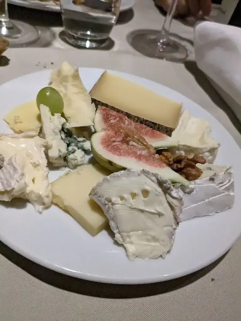 José Lourenço_Büner_Bern_review