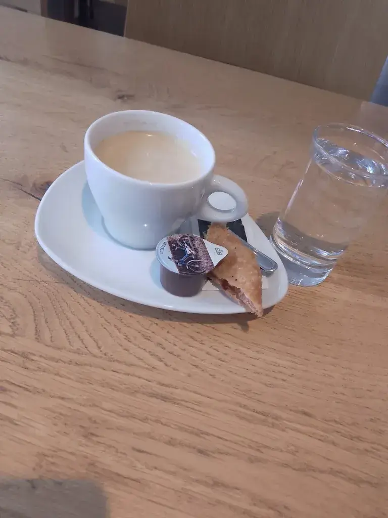 Menu_Café Hauger_Flüelen_image_7