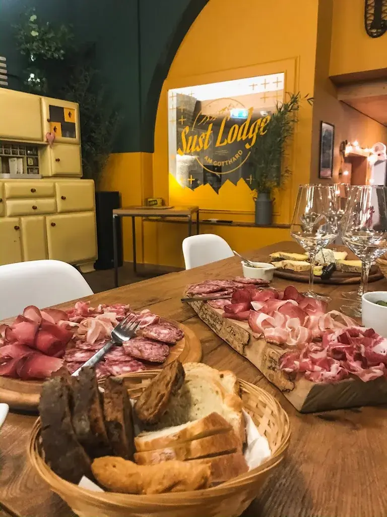 Menu_Sust Lodge Restaurant_Hospental_image_9