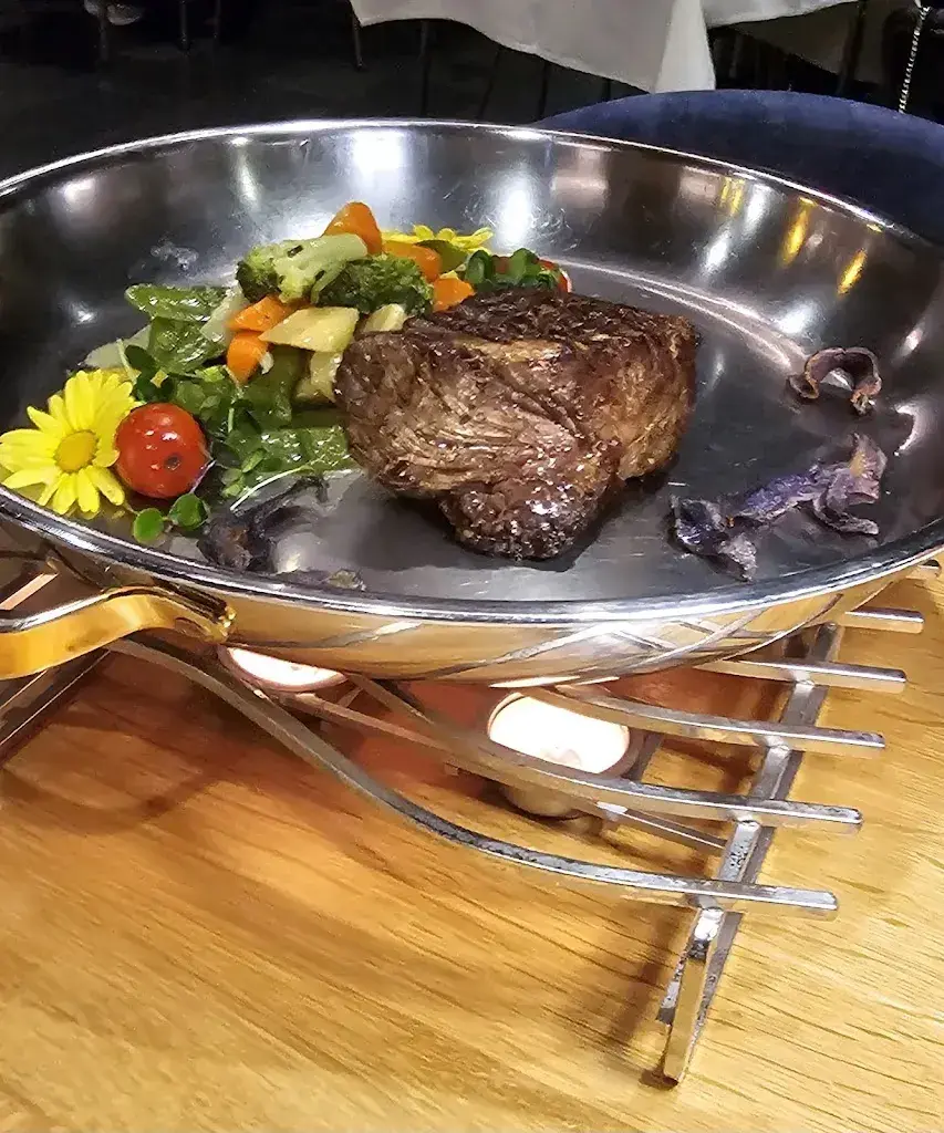 Doris Thuma_Arcadia – Restaurant_Ittigen_review