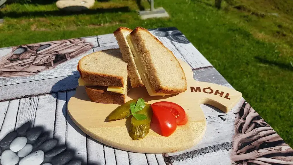 Alejandro Montiel_Bergrestaurant Musenalp_Isenthal_recensione