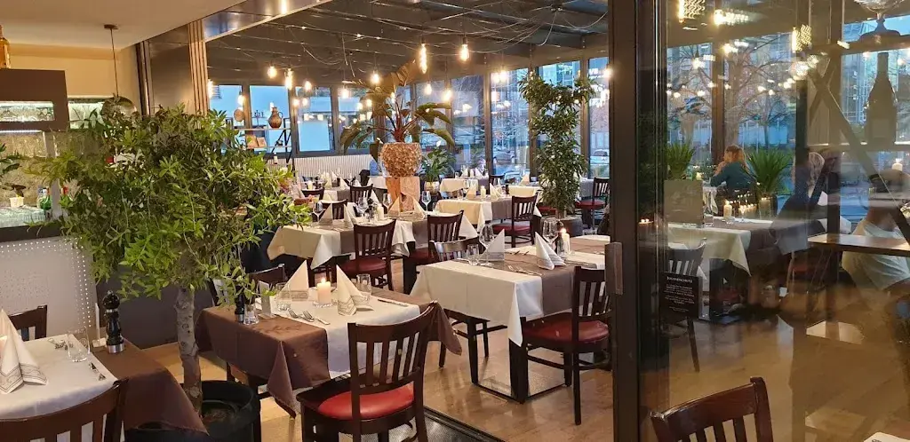 Restaurant Pizzeria Bellevue restaurant à Ittigen