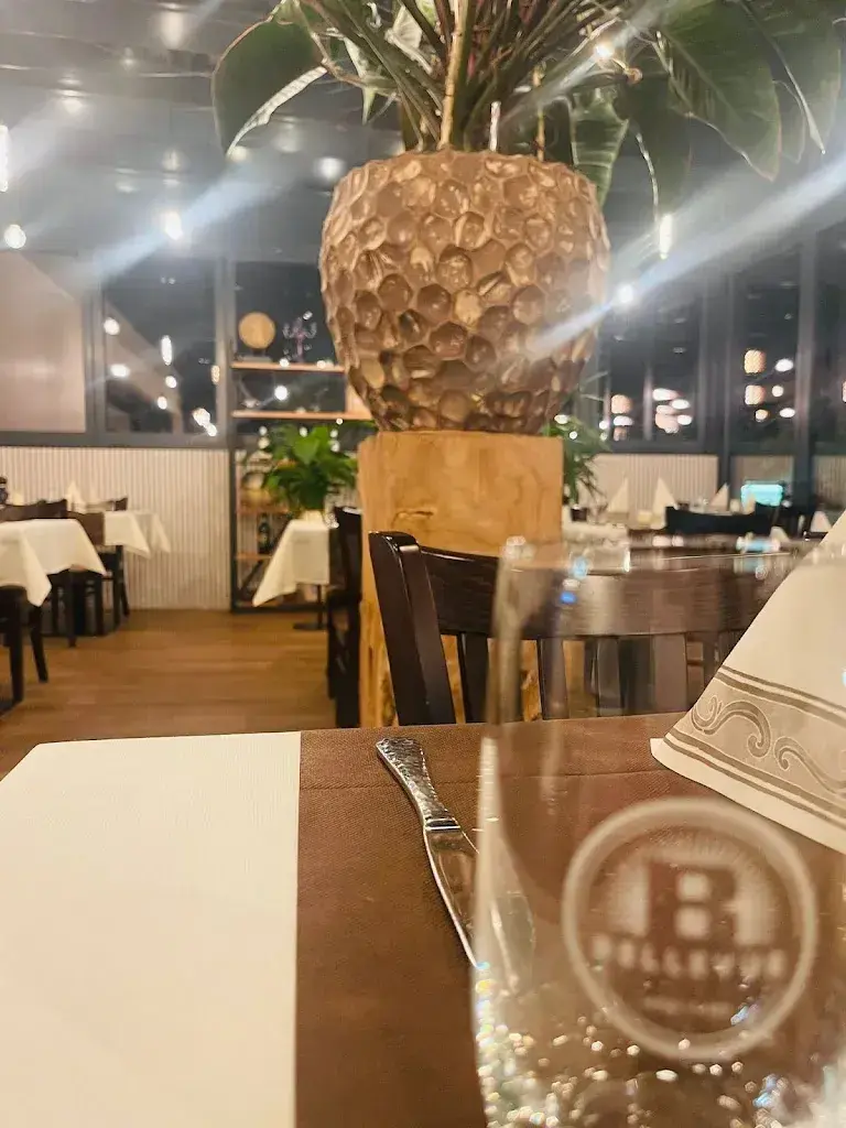 Restaurant Pizzeria Bellevue_Ittigen_slider_image_2