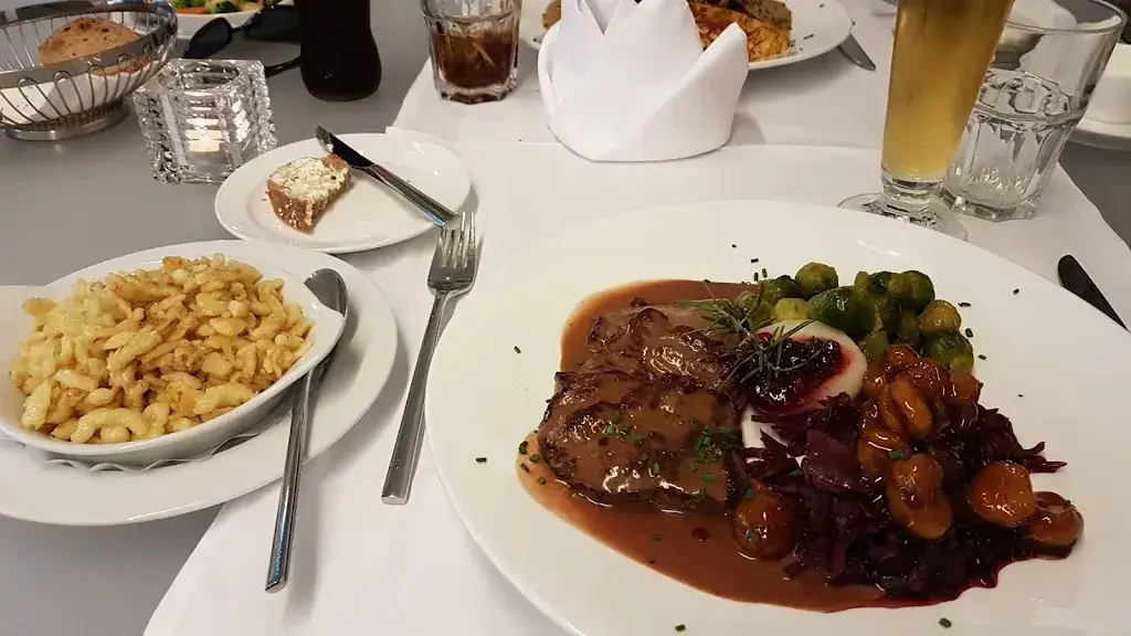 Menu_Hirschen Steinerberg Familie Windlin_Steinerberg_image_3