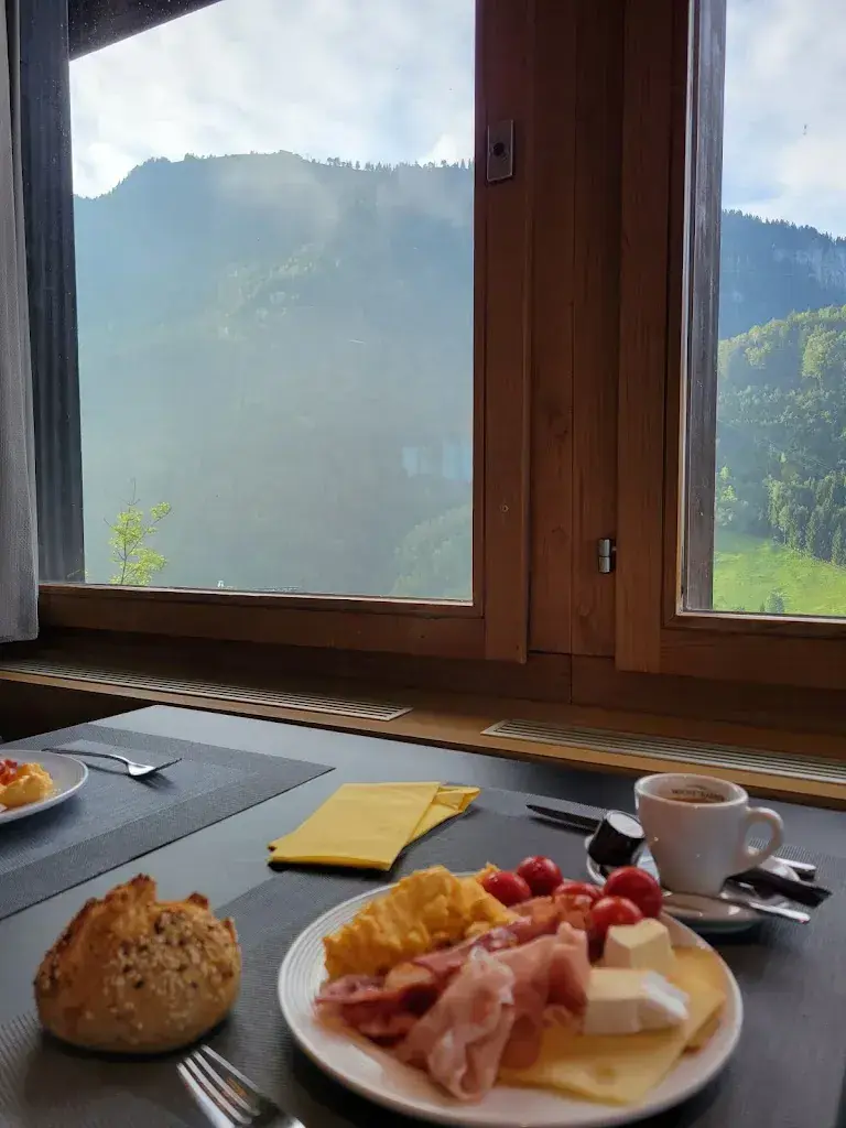 Marius Lungu_Restaurant @ Seeblick Höhenhotel_Emmetten_recensione